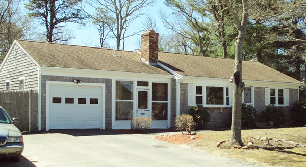 69 Carleton Lane Barnstable, MA 02632 - Photo 1 of 16 Gallery Image 1