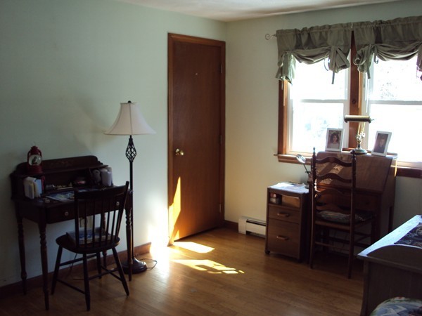 69 Carleton Lane Barnstable, MA 02632 - Photo 10 of 16 Gallery Image 10