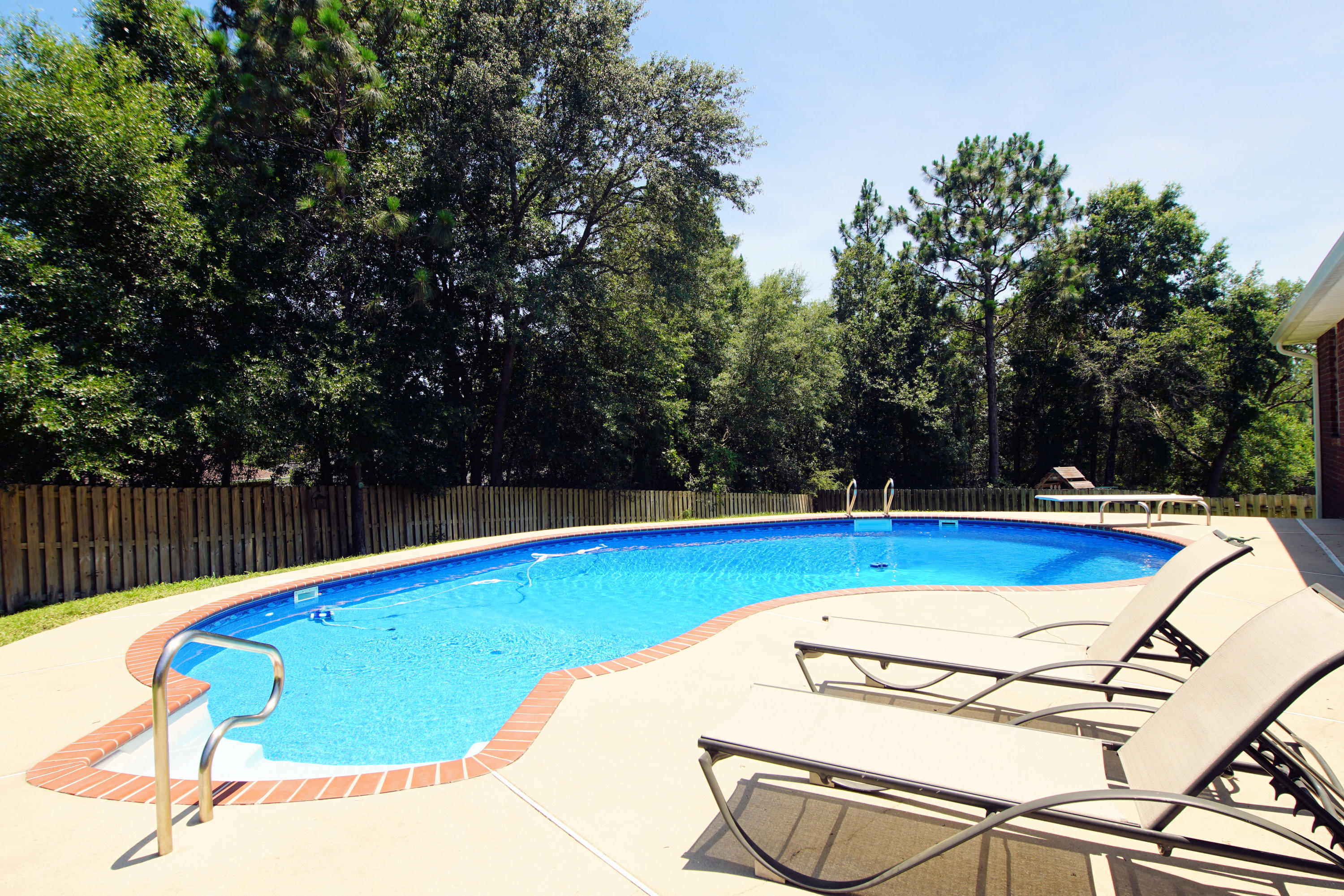 532 Vulpes Sanctuary Loop Crestview, FL 32536 - Photo 28 of 31 pool
