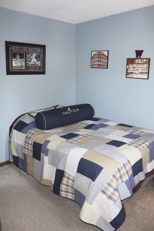 73 Old Farm Road Westfield, MA 01085 - Photo 7 of 17 Gallery Image 7