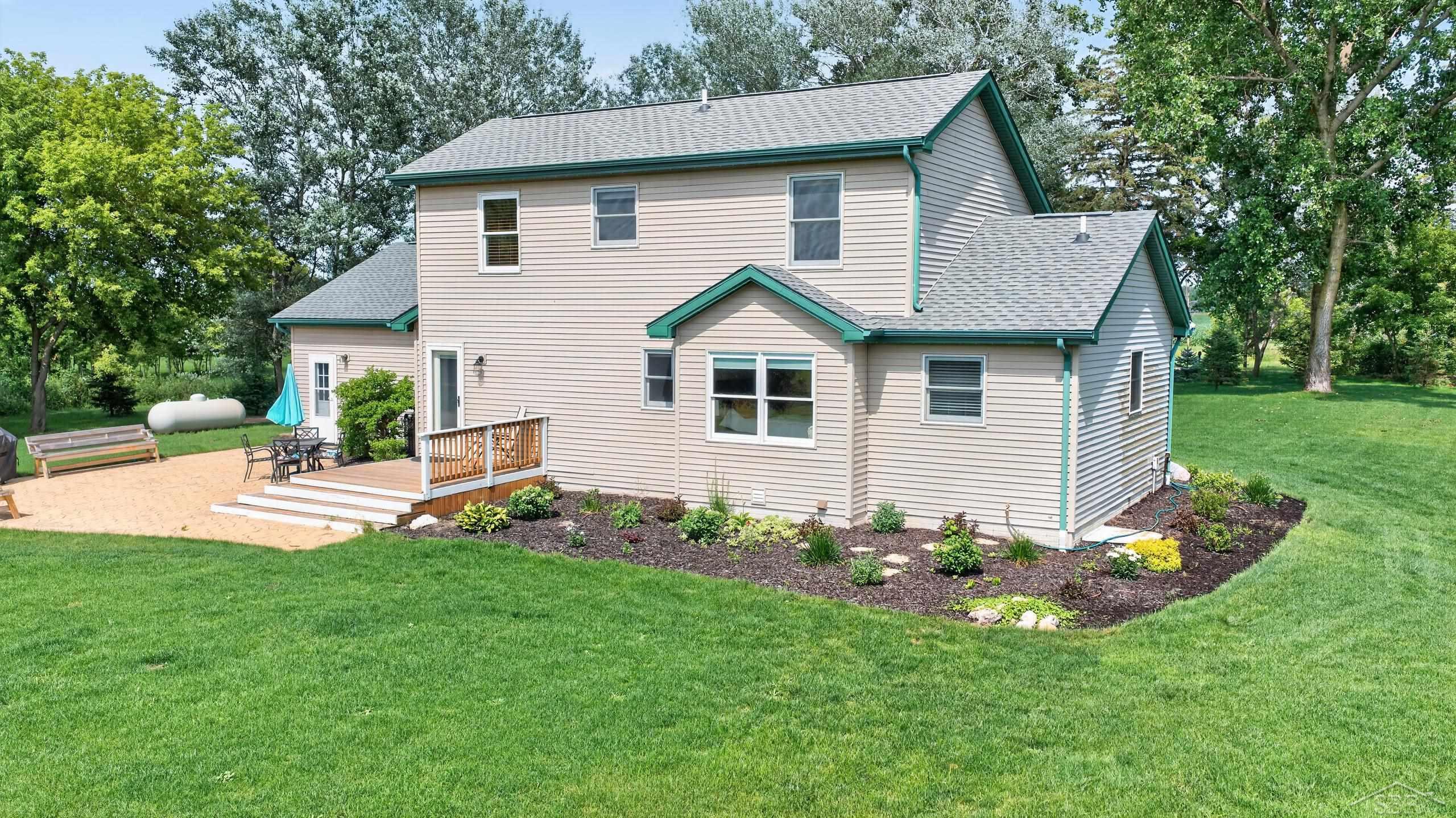 10713 North Gleaner Road Freeland, MI 48623 - Photo 38 of 50 50213889-408bb5a1-07f9-4e49-91b4-e9359053867b.JPG