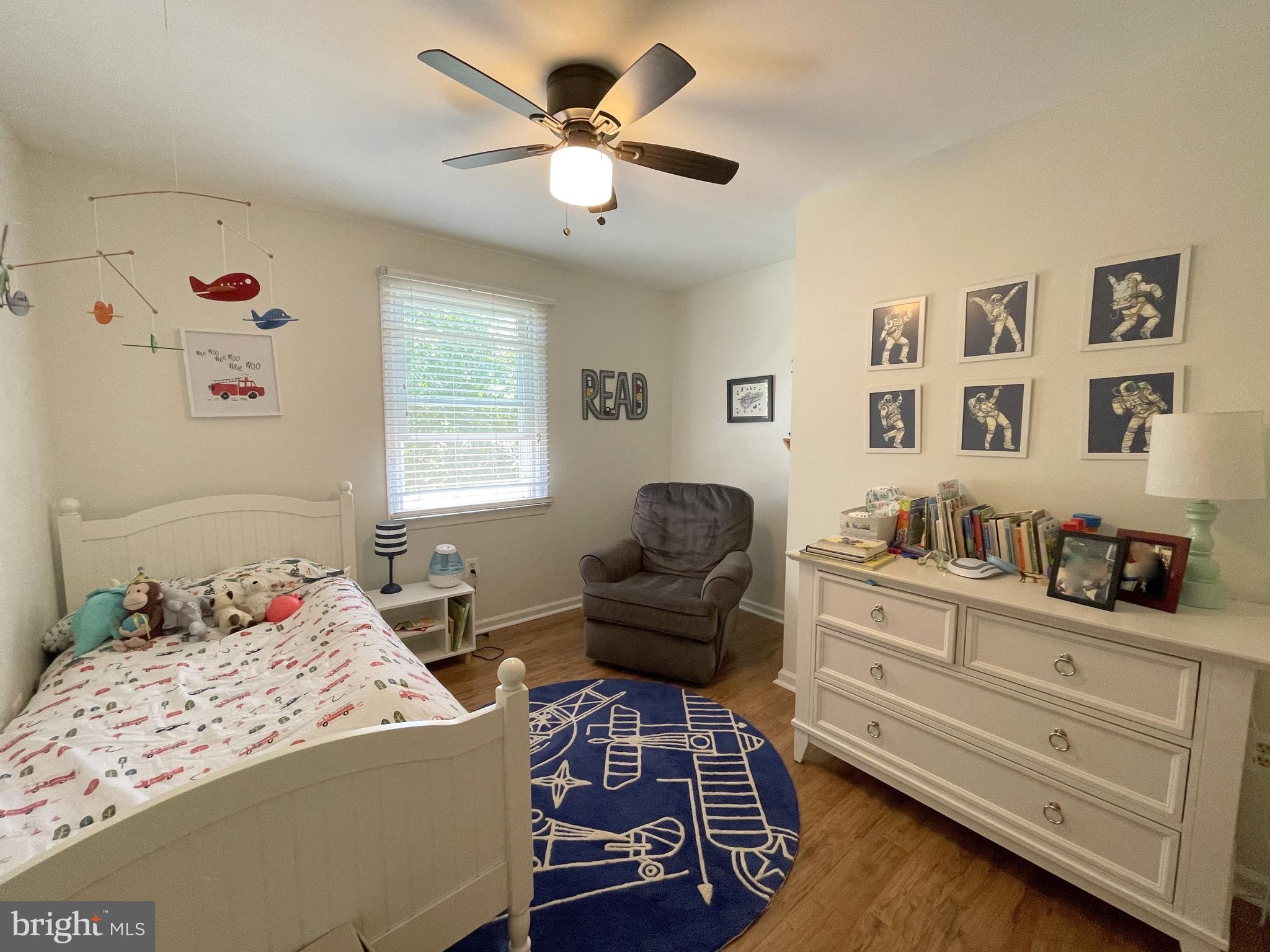 502 Clagett Street Southwest Leesburg, VA 20175 - Photo 30 of 41 502 CLAGETT ST SW Bedroom 4