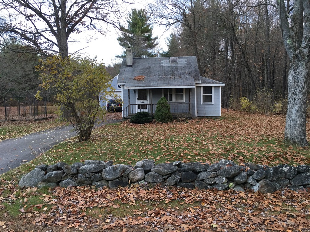 185 Shirley Road Lancaster, MA 01523 - Photo 10 of 15 a view of a house with a yard