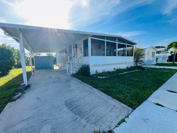 $2,150 | 4045 White Pine Drive, Boynton Beach, FL 33436