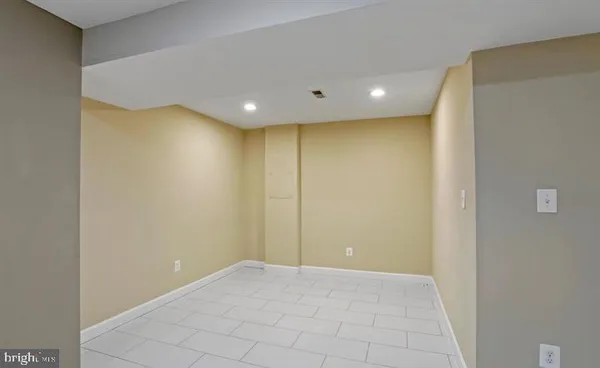 $5,830 | 2054 Madrillon Road, Vienna, VA 22182