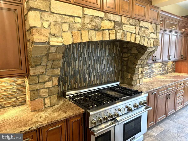 $5,830 | 2054 Madrillon Road, Vienna, VA 22182
