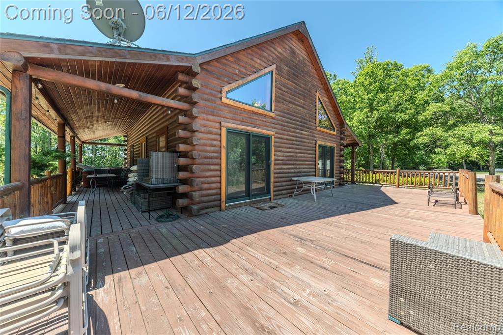 5432 North 7 Mile Road Pinconning, MI 48650 - Photo 3 of 27