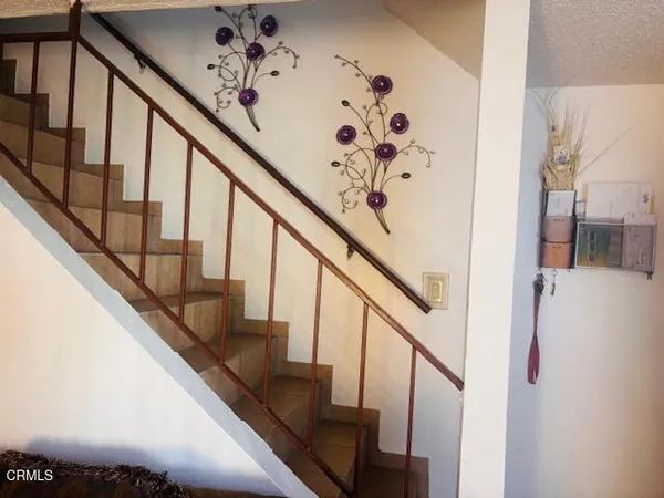 $419,000 | 114 East Ventura Street, Unit H, Santa Paula, CA 93060