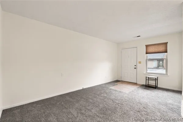 $115,000 | 710 Victoria Court, New Albany, IN 47150