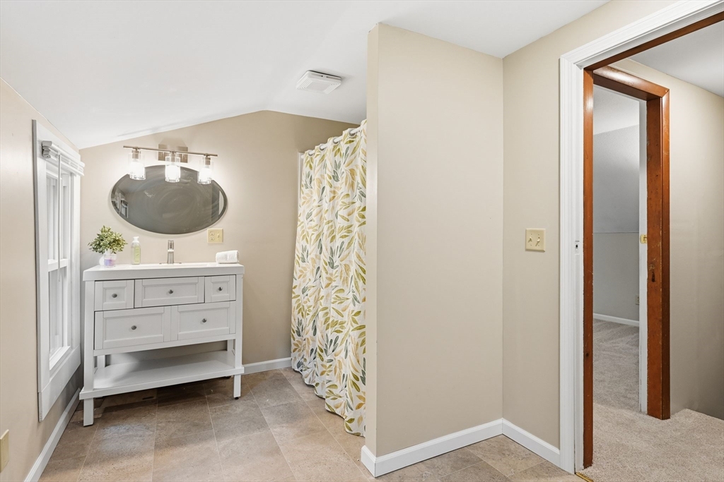 26 Wood Road Westfield, MA 01085 - Photo 23 of 42