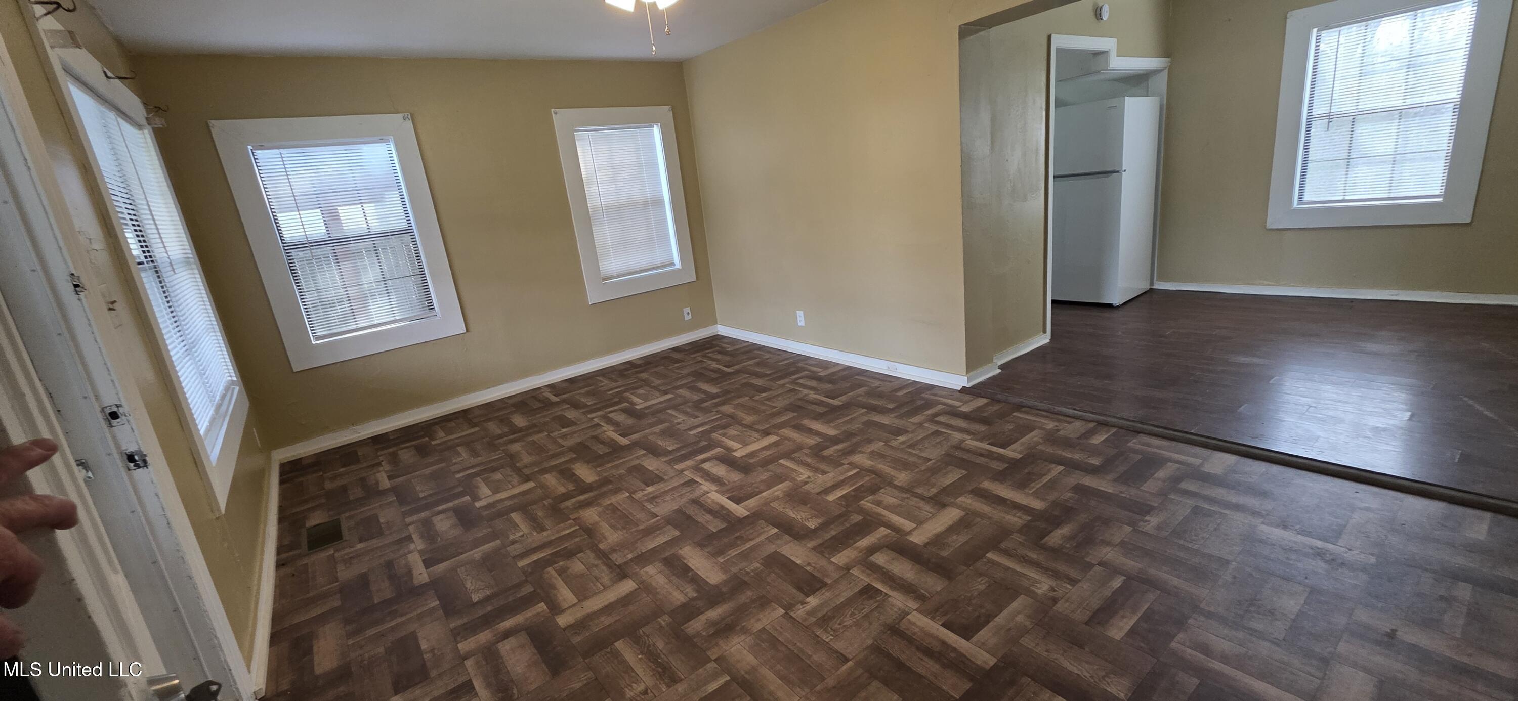 429 21st Street McComb, MS 39648 - Photo 17 of 60 2026-01-10 10.38.12