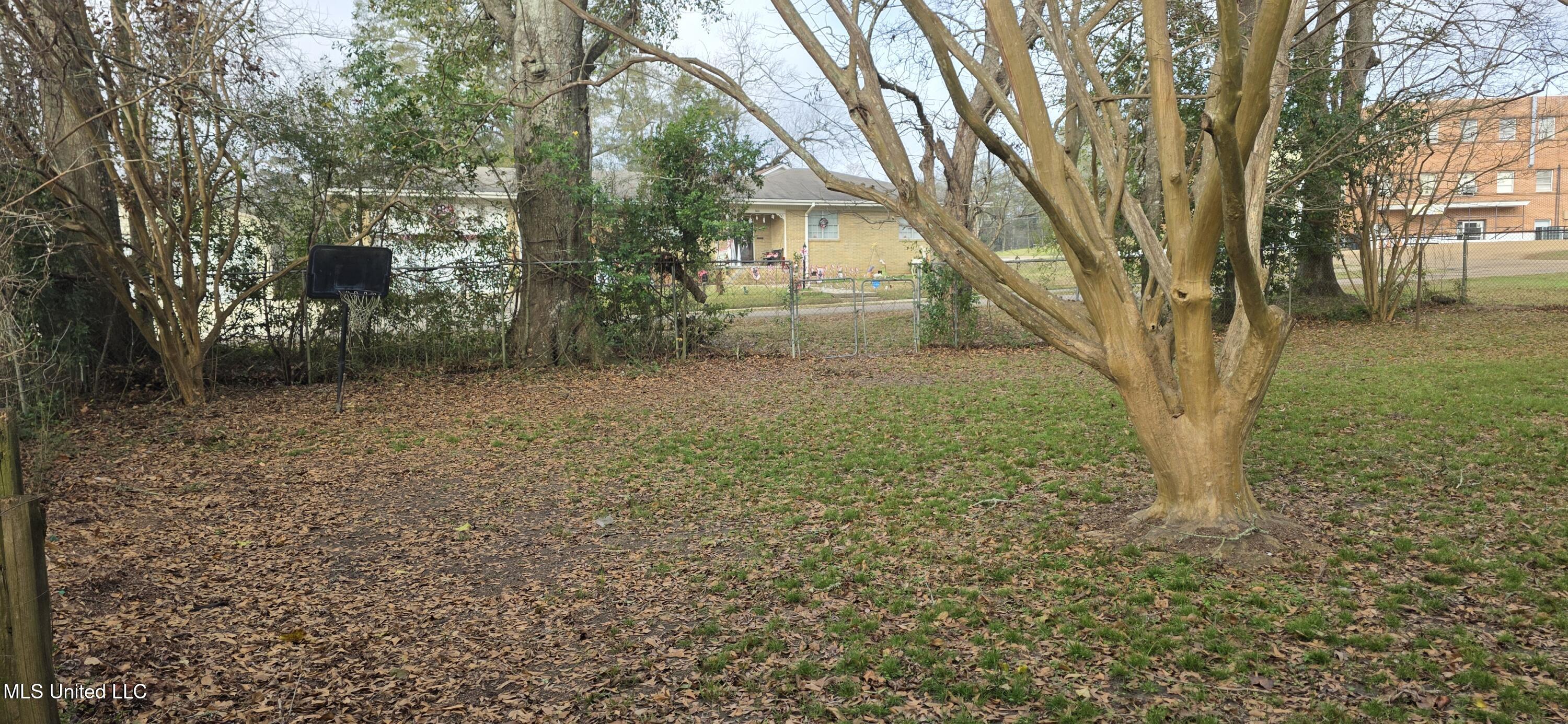 429 21st Street McComb, MS 39648 - Photo 32 of 60 2026-01-07 09.30.07