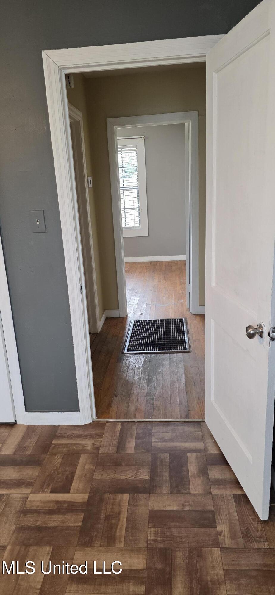 429 21st Street McComb, MS 39648 - Photo 38 of 60 2026-01-10 10.43.48