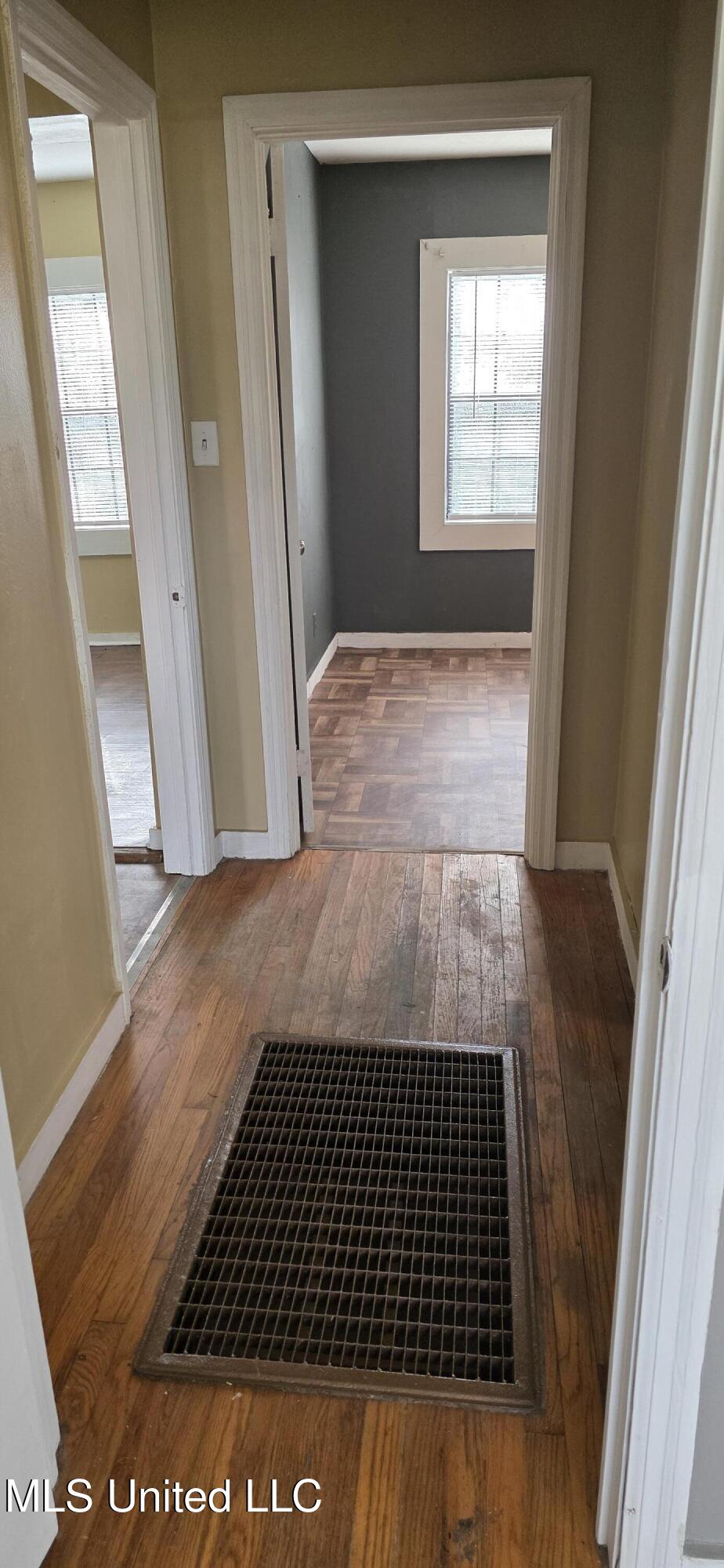 429 21st Street McComb, MS 39648 - Photo 39 of 60 2026-01-10 10.44.00