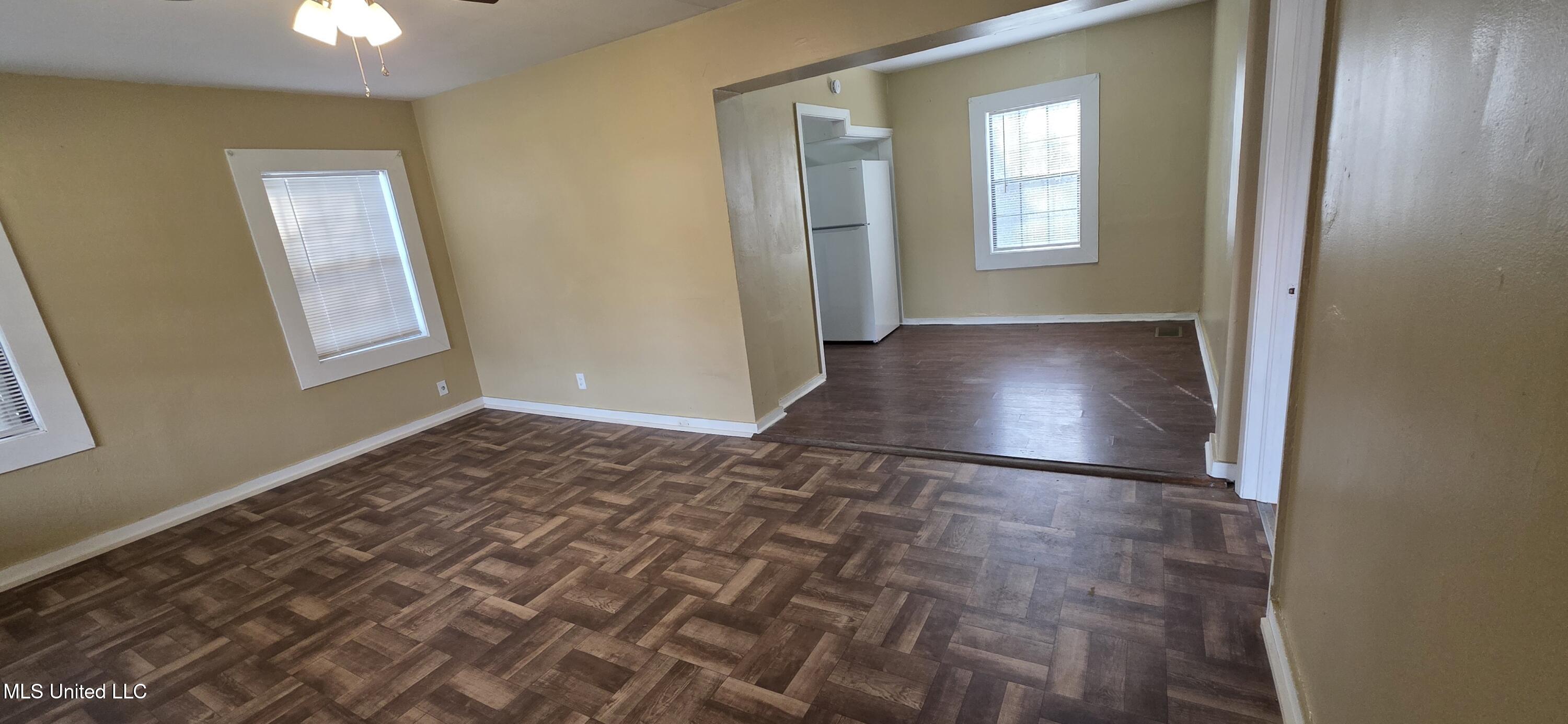 429 21st Street McComb, MS 39648 - Photo 8 of 60 2026-01-10 10.38.09