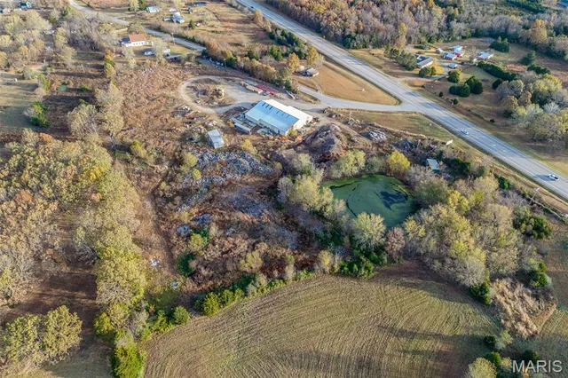 $589,900 | 30841 Old Highway 5, Lebanon, MO 65536