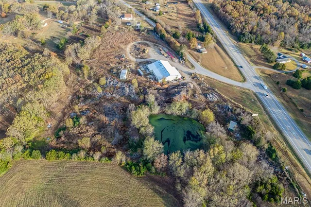$589,900 | 30841 Old Highway 5, Lebanon, MO 65536