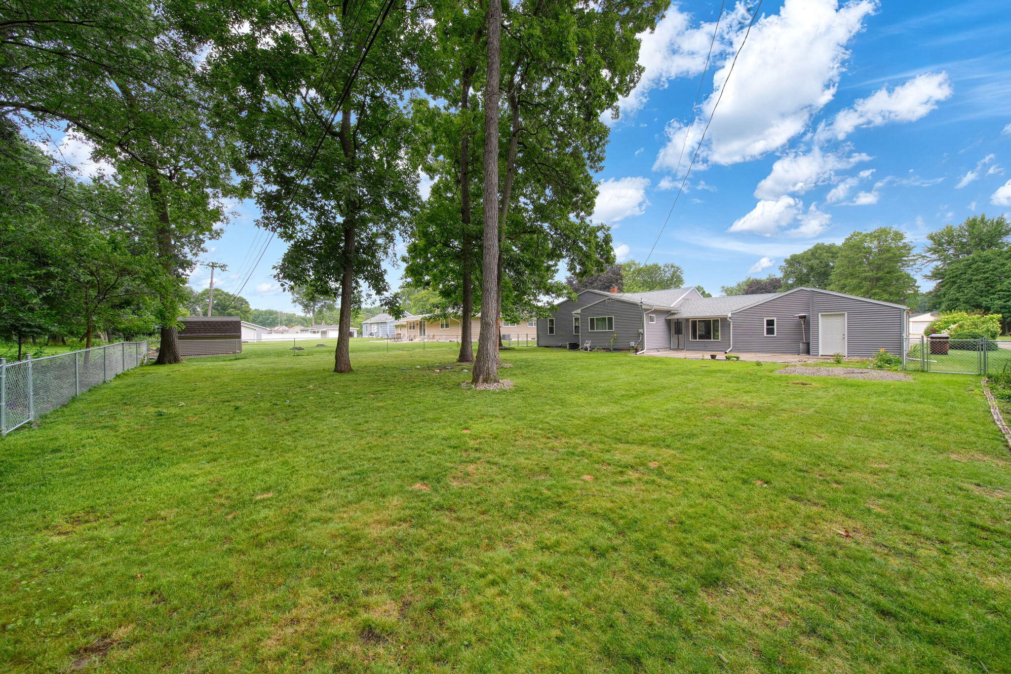 1511 Strathmoor Lane Jackson, MI 49203 - Photo 43 of 48 43