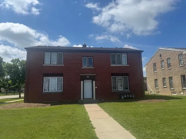 $299,900 | 5605 West Capitol Drive, Milwaukee, WI 53216