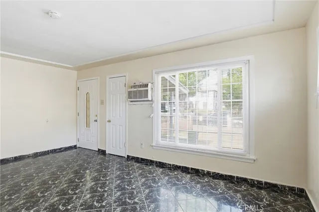 $488,999 | 481 West 20th Street, San Bernardino, CA 92405