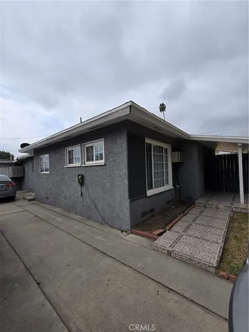 $488,999 | 481 West 20th Street, San Bernardino, CA 92405