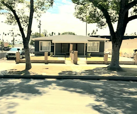 $488,999 | 481 West 20th Street, San Bernardino, CA 92405