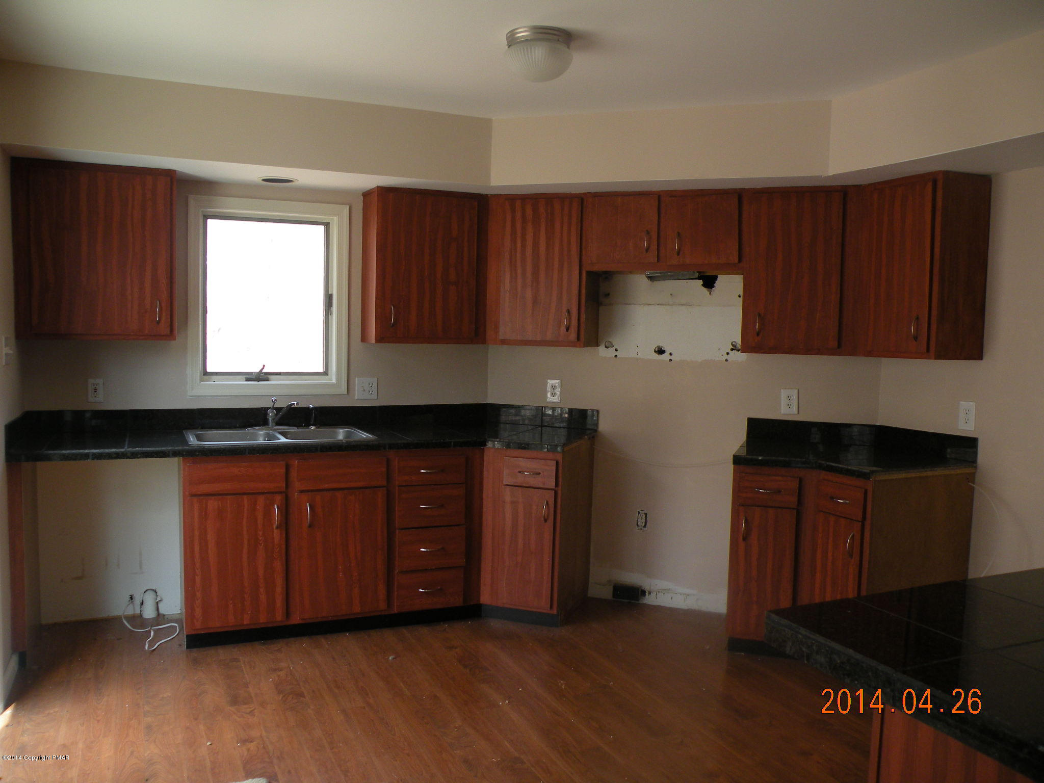 1359 Decker Road Bushkill, PA 18324 - Photo 3 of 14 DSCN4937