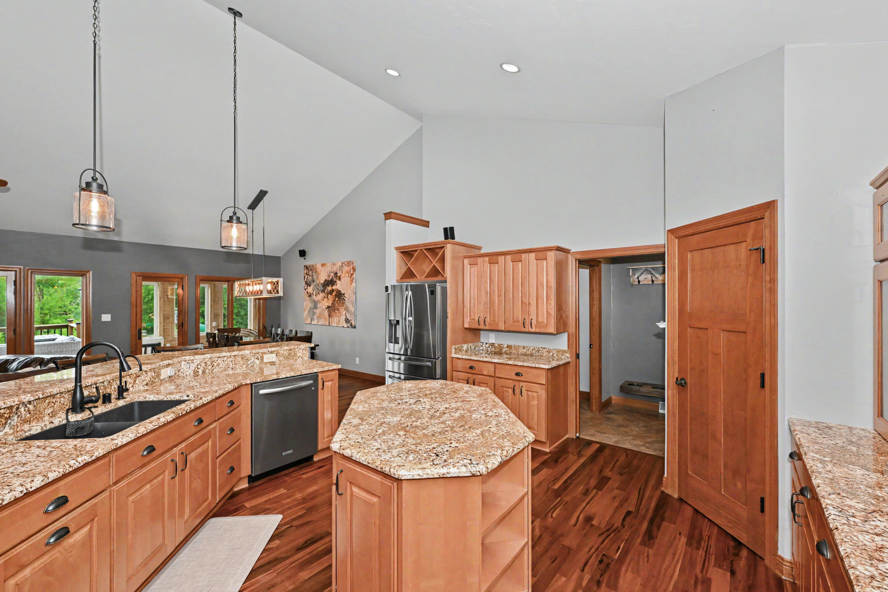2635 Sunset Road Port Washington, WI 53074 - Photo 4 of 38 Kitchen