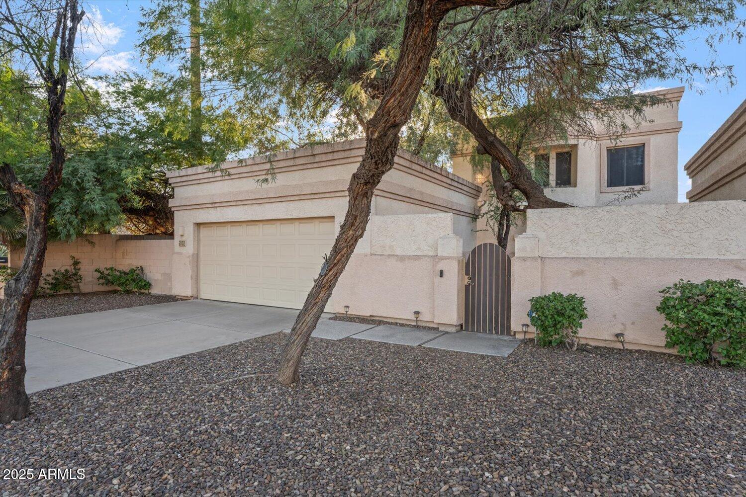 6002 North 5th Place Phoenix, AZ 85014 - Photo 1 of 26 Front