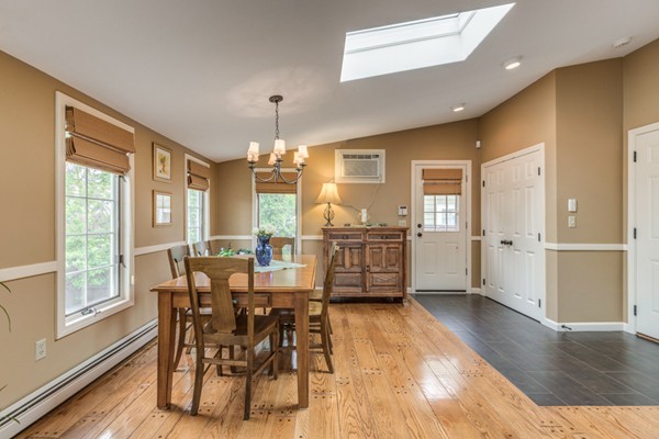 44 Norman Road Melrose, MA 02176 - Photo 8 of 30 Gallery Image 8