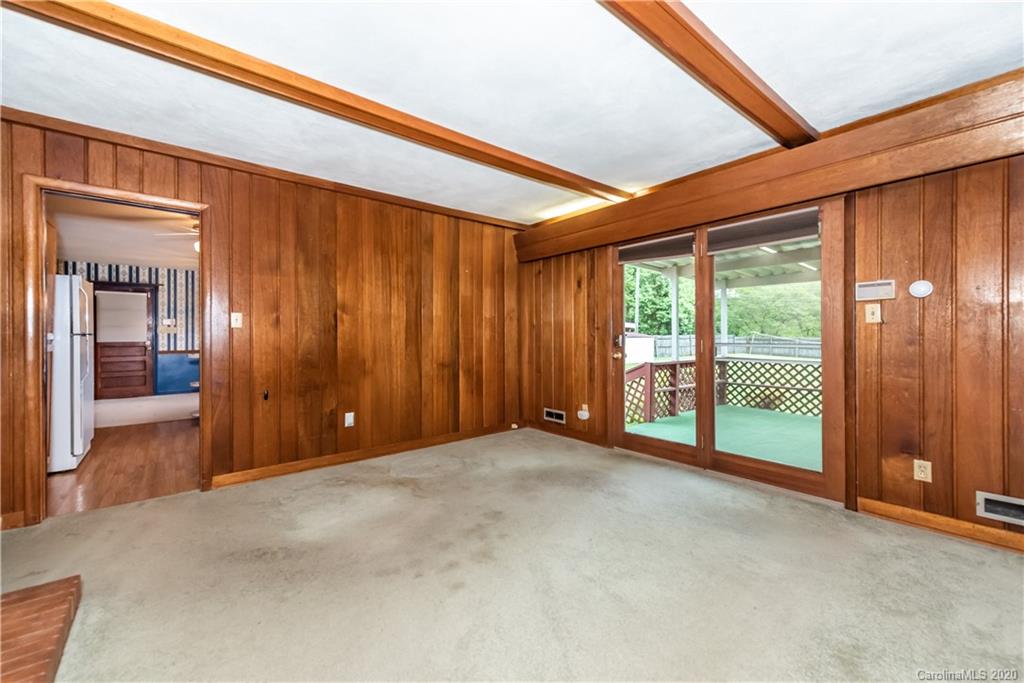 5320 Allen Road East Charlotte, NC 28269 - Photo 18 of 36 Gallery Image 18