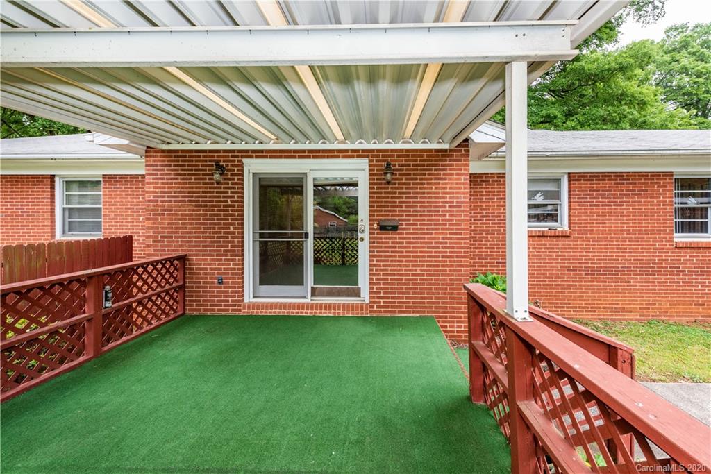 5320 Allen Road East Charlotte, NC 28269 - Photo 28 of 36 Gallery Image 28