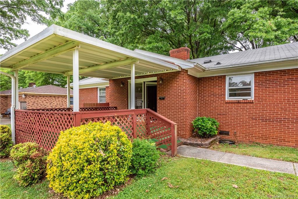 5320 Allen Road East Charlotte, NC 28269 - Photo 29 of 36 Gallery Image 29