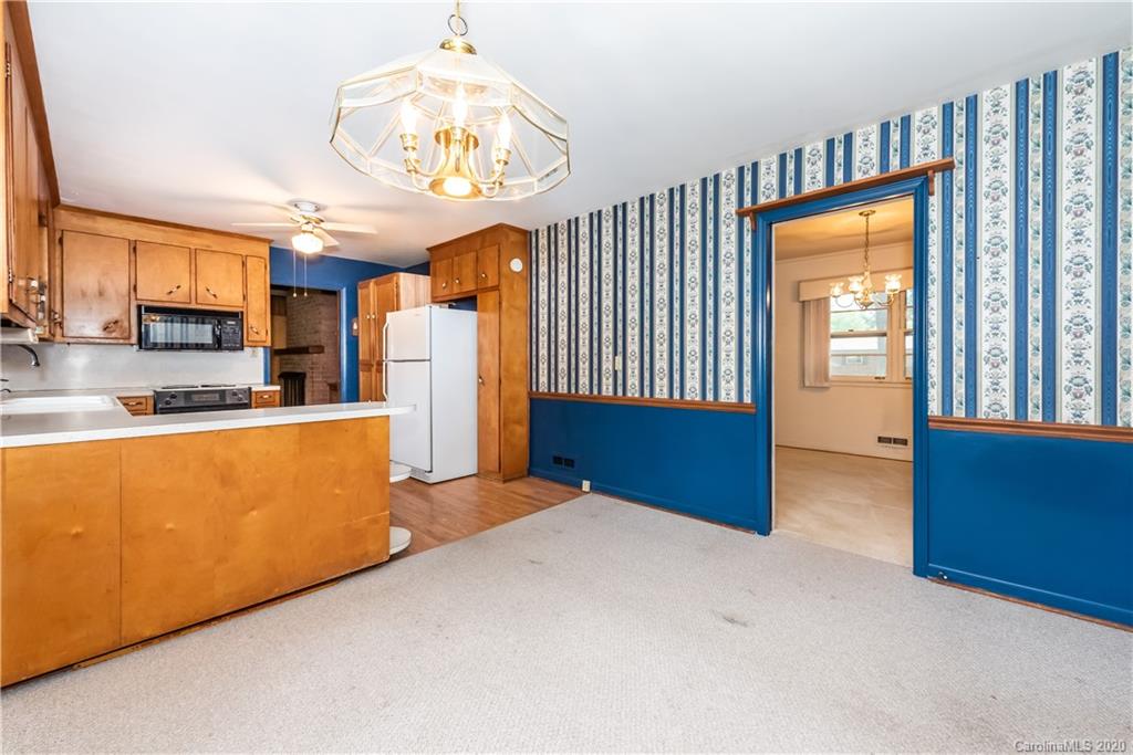 5320 Allen Road East Charlotte, NC 28269 - Photo 9 of 36 Gallery Image 9