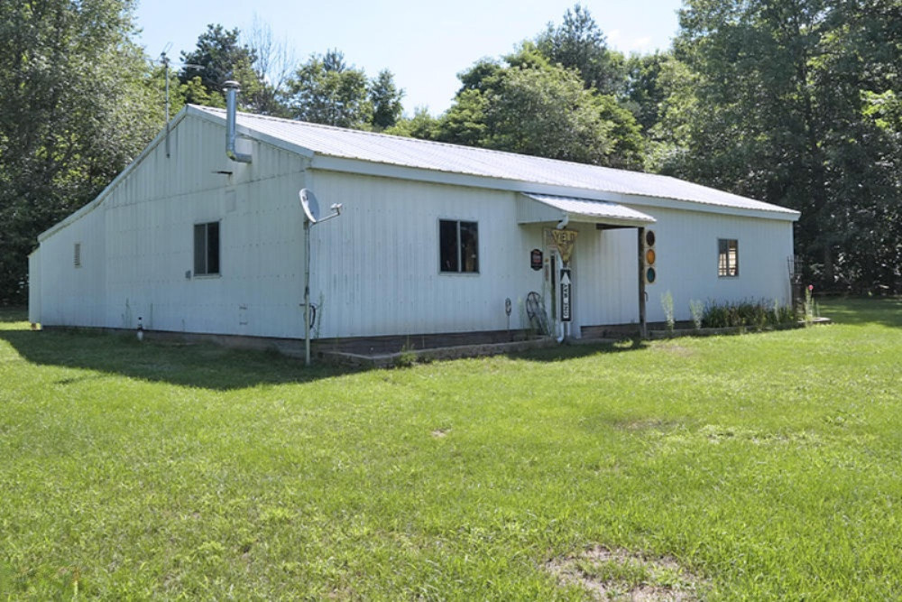 707 Lincoln Road Otsego, MI 49078 - Photo 23 of 26 707 Lincoln-23