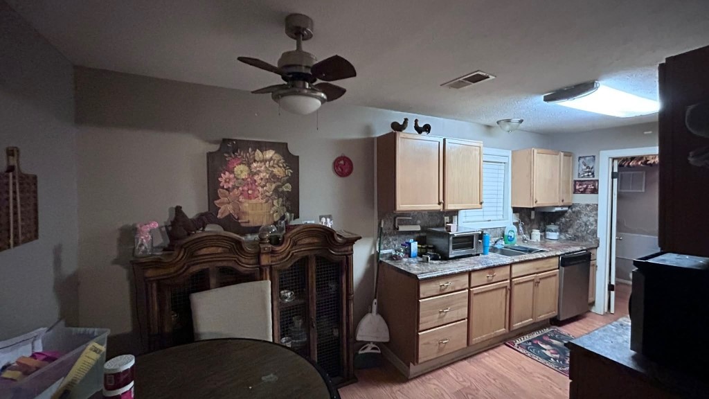 24966 Lynn Lane Porter, TX 77365 - Photo 5 of 40