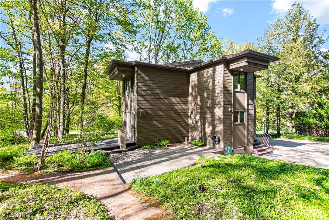4524 Conestoga Trail Akron, OH 44321 - Photo 30 of 35