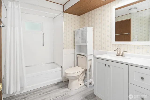 a view of a hallway with entryway