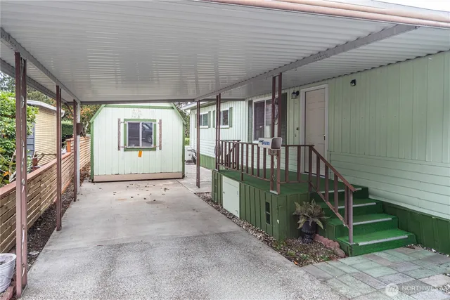 a view of an outdoor space with seating area