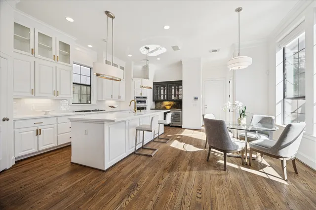 $1,625,000 | 1923 Elmen Street, Houston, TX 77019