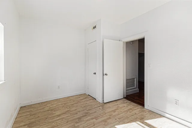 $159,000 | 703 East Dowland Street, Ludington, MI 49431