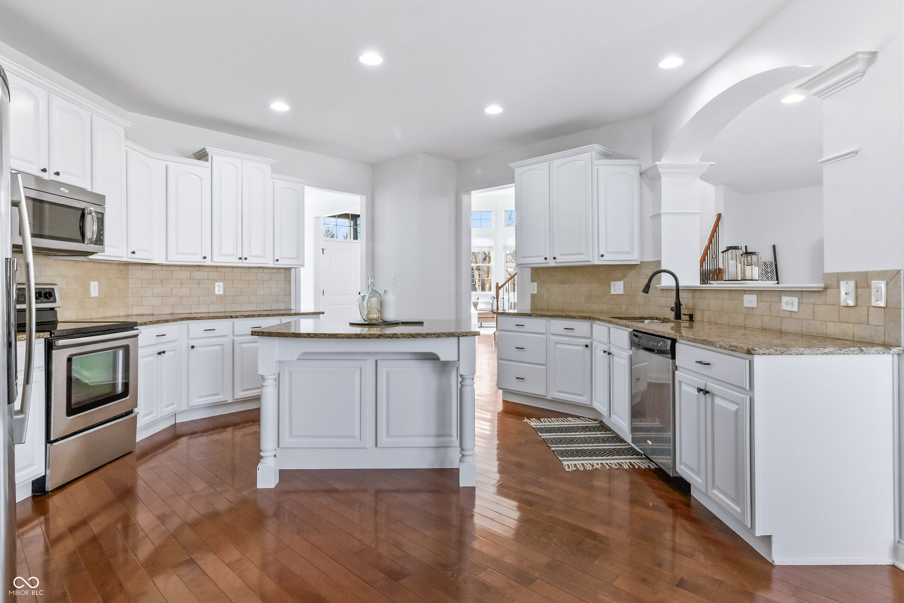 13658 Perched Owl Run Fishers, IN 46055 - Photo 20 of 63