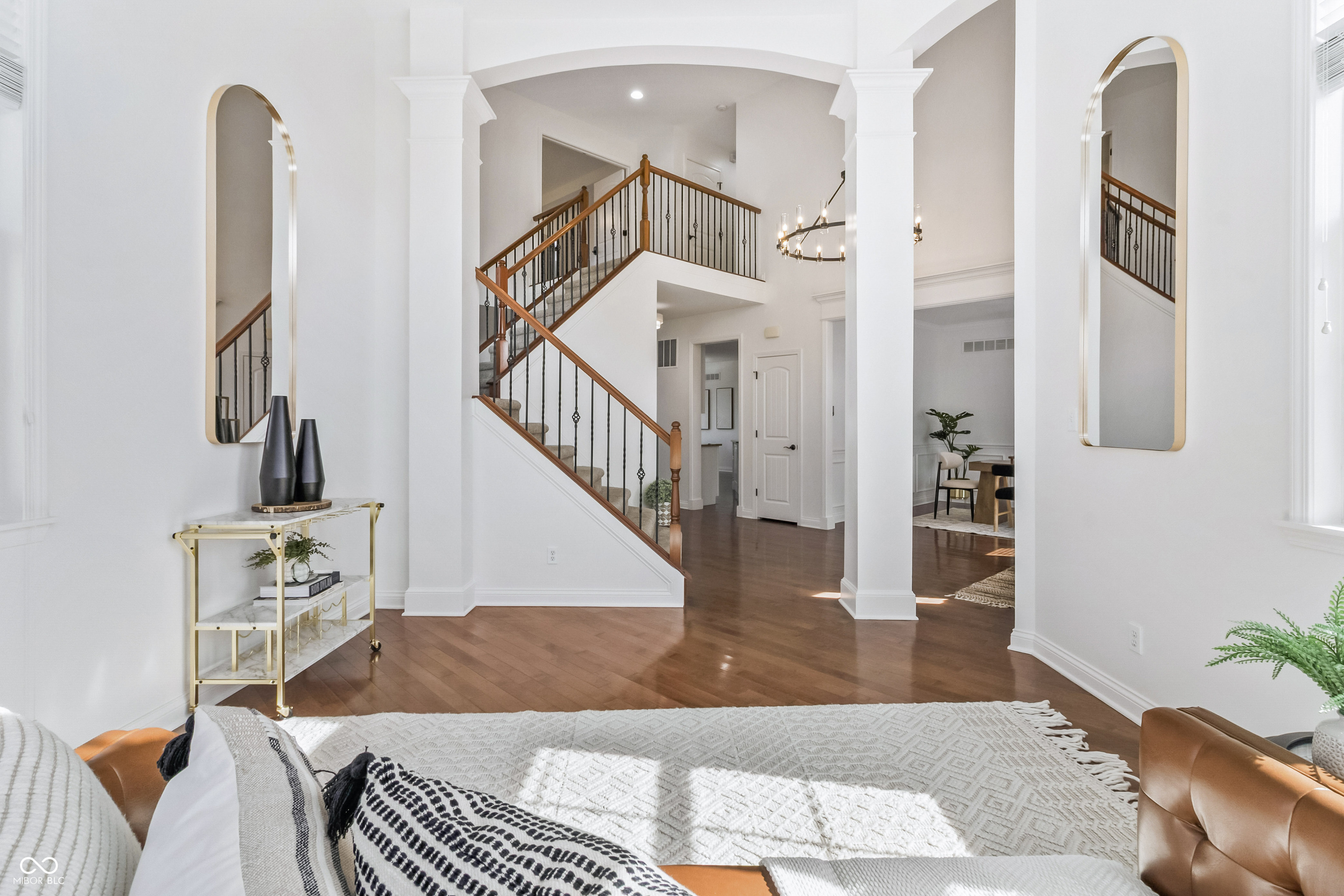 13658 Perched Owl Run Fishers, IN 46055 - Photo 4 of 63