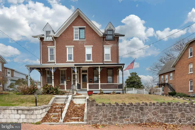 $3,000 | 313 Chestnut Street, Spring City, PA 19475