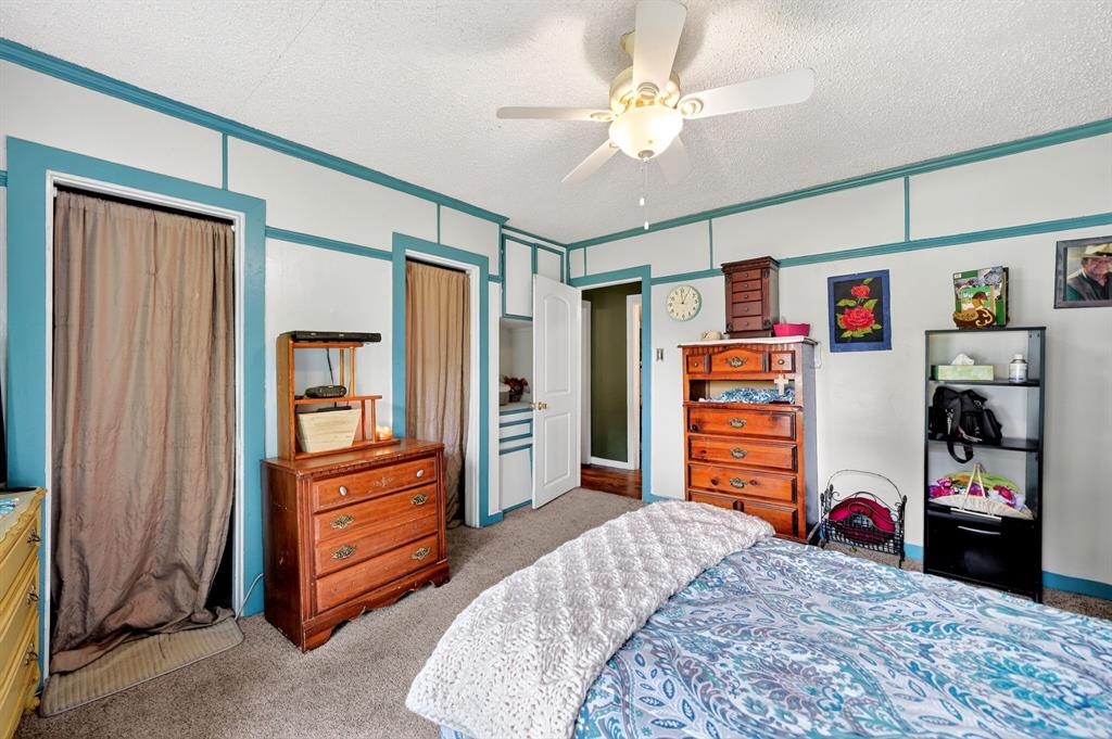610 Crooked Creek Road Edgewood, TX 75117 - Photo 21 of 33 a bedroom