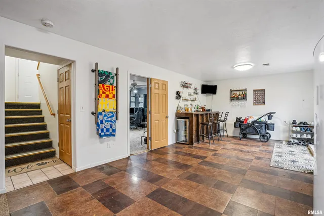 $189,000 | 68 Sunny Hill Drive, Orion, IL 61273