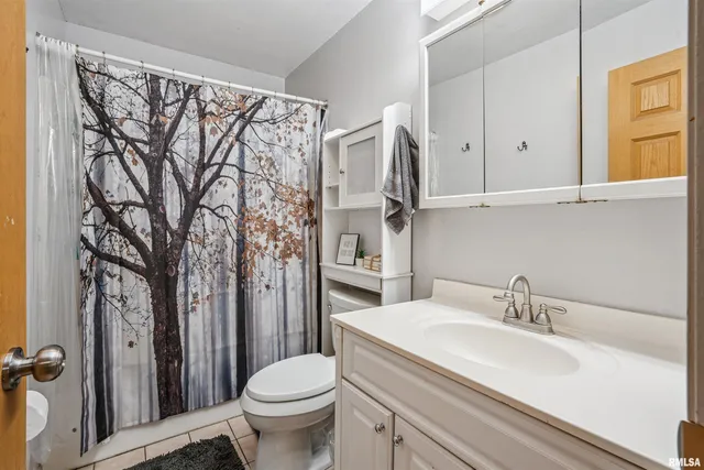 $189,000 | 68 Sunny Hill Drive, Orion, IL 61273