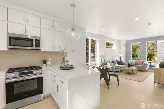 $599,999 | 911 North 98th Street, Unit B, Seattle, WA 98103