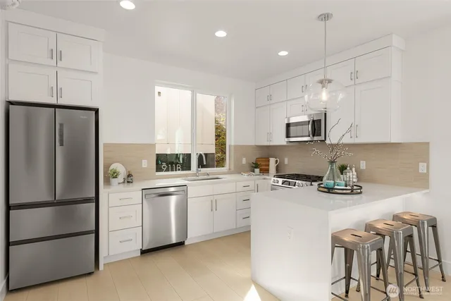 $599,999 | 911 North 98th Street, Unit B, Seattle, WA 98103