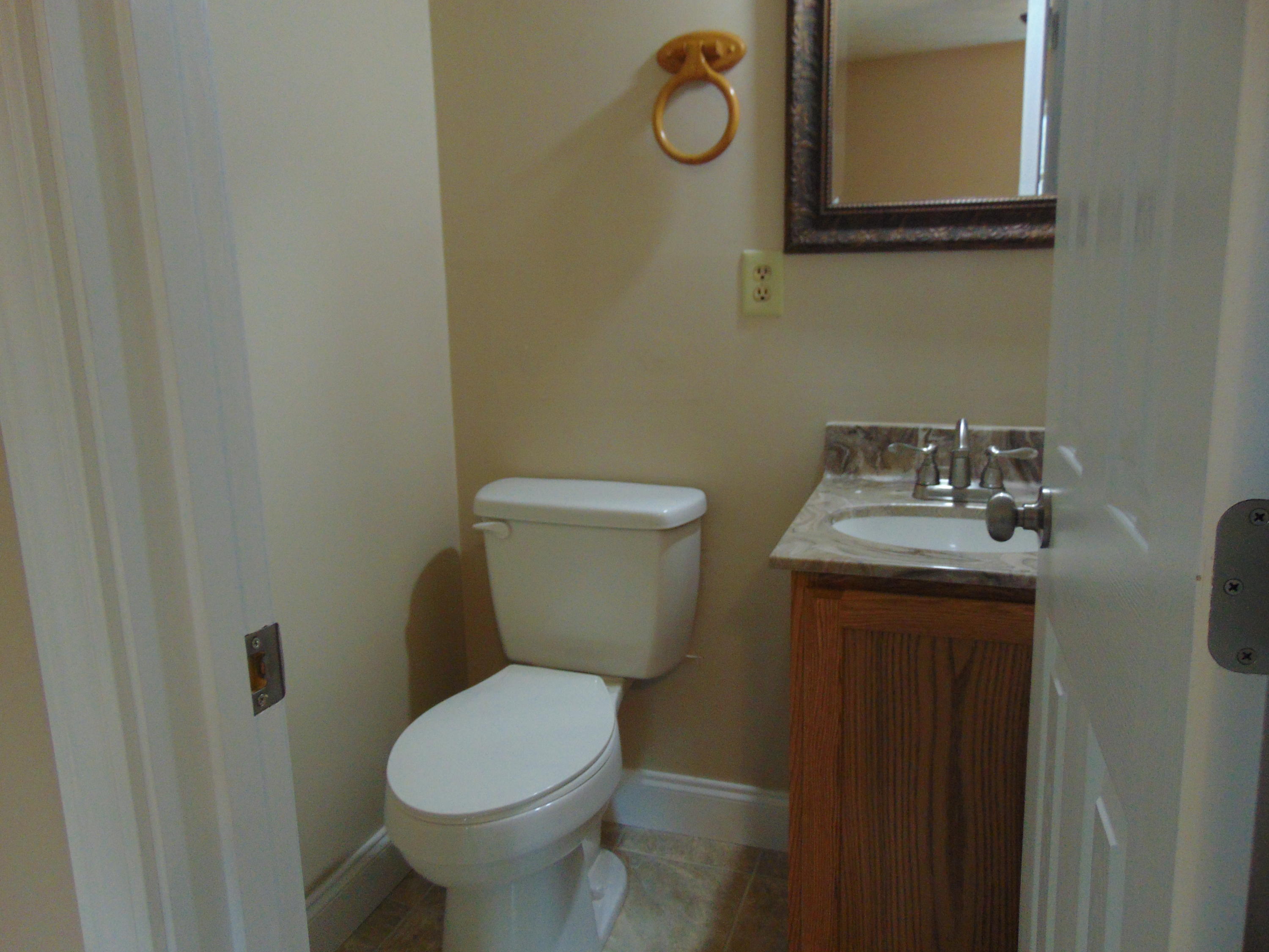 121 Chatsworth Street Harrogate, TN 37752 - Photo 12 of 16 009